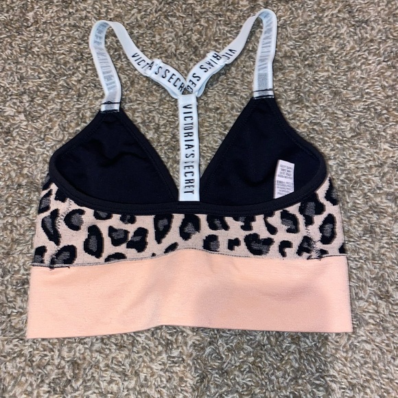 🎈Sale🎈Victoria Secret Leopard Sports Bra - Picture 2 of 2